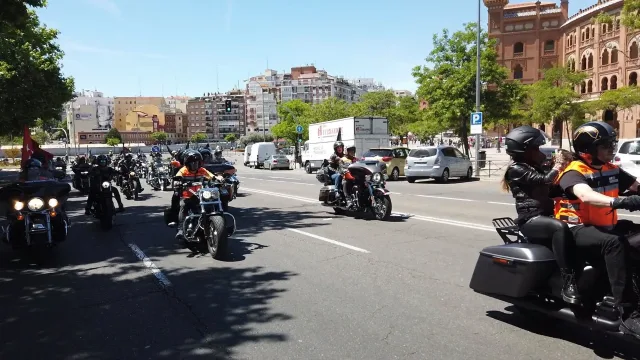 17 Km0 - Desfile solidario, foto 15 de 89, de Adrián L. Corso