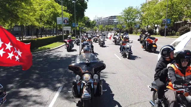 17 Km0 - Desfile solidario, foto 19 de 89, de Adrián L. Corso