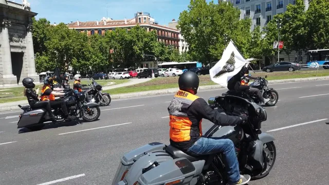 17 Km0 - Desfile solidario, foto 30 de 89, de Adrián L. Corso
