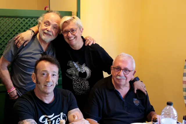 Re-hermanamiento, foto 52 de 104, de Ángel González Reyes