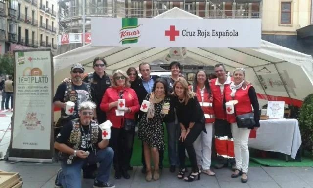 Día de la Banderita 2014 (recaudación benéfica para la Cruz Roja) 2014 (8 de octubre de 2014)